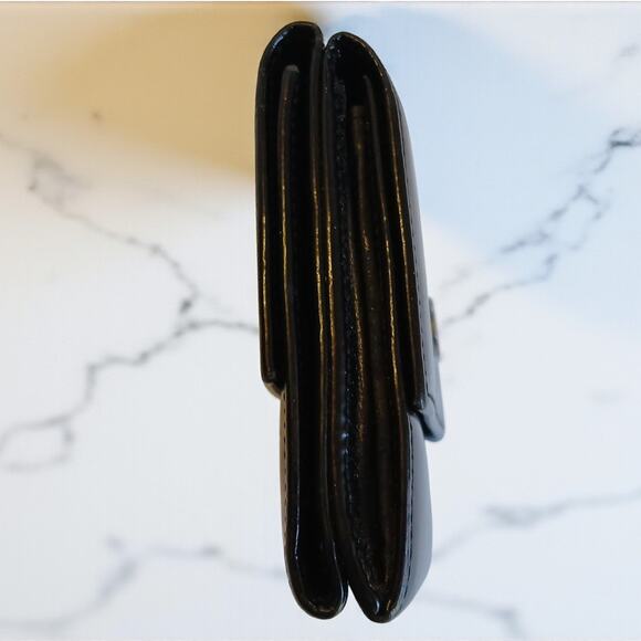 Authentic Chanel Patent Leather Black Trifold Compact Wallet MSRP $950 - Picture 3 of 14